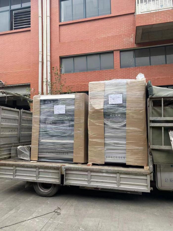 珠江洗滌設備全鋼工業洗衣機助力酒店洗滌效率提升